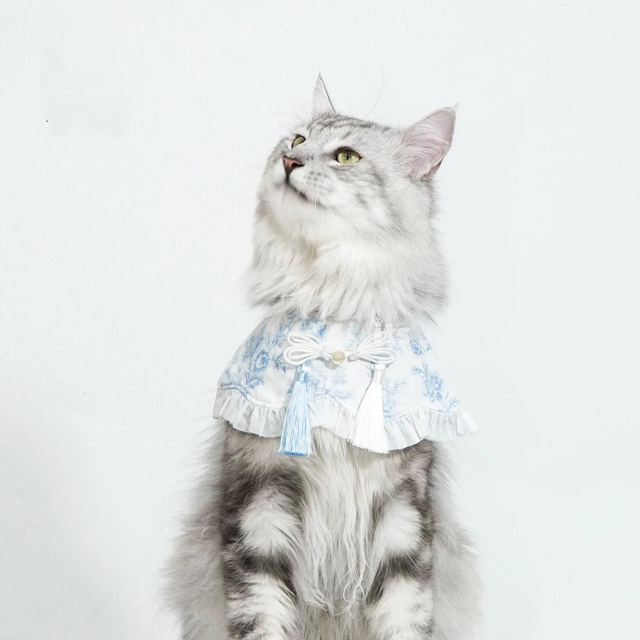 Serene Azure Ruffle Bib – "Youlan Chuiyi" Collection
