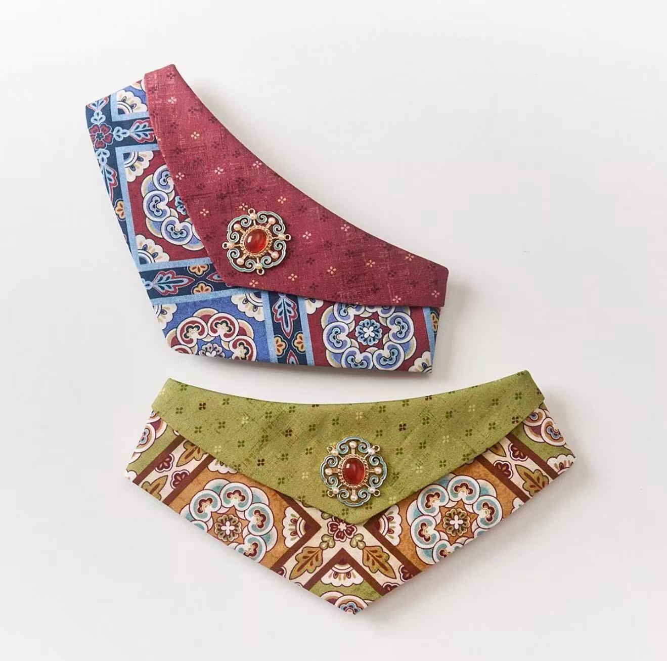 Dunhuang Caisson Ceiling Pet Bib