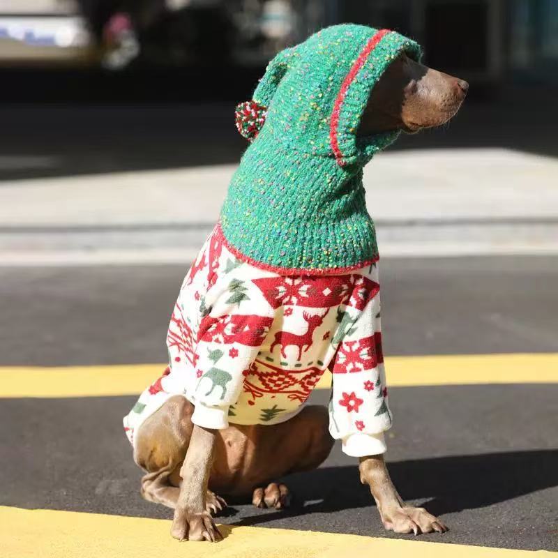 Christmas Knit Hat for Large Dogs – Festive Green & Red Winter Accessory