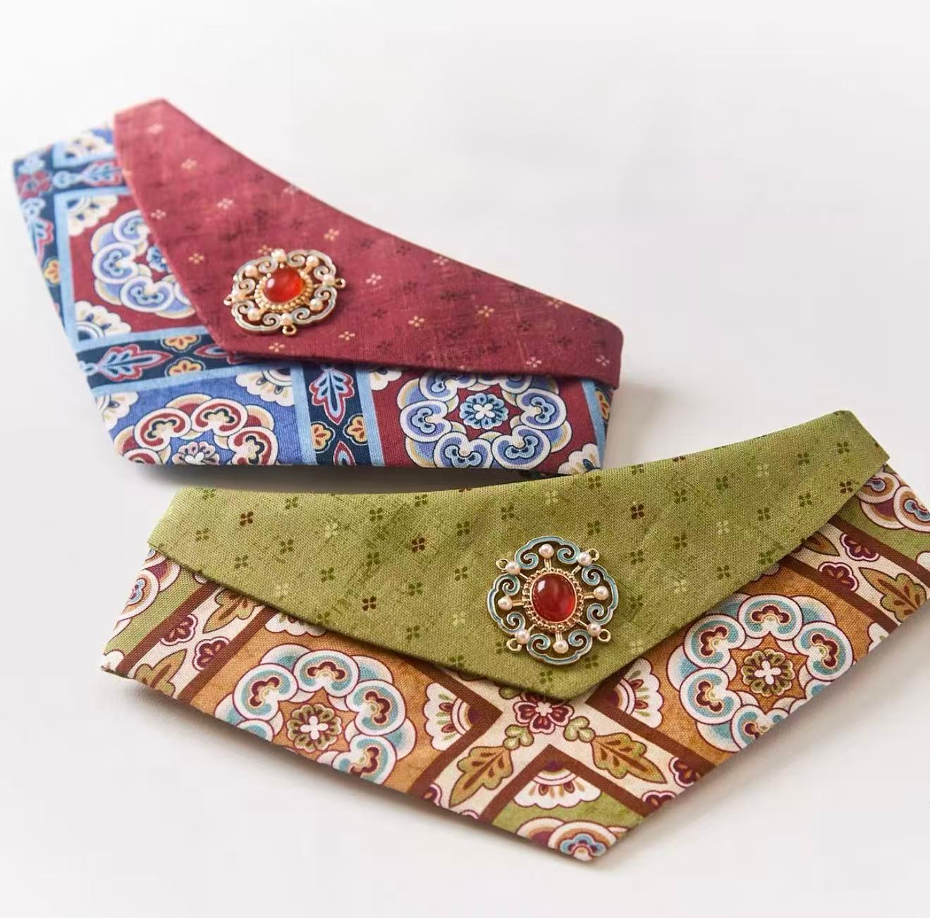 Dunhuang Caisson Ceiling Pet Bib